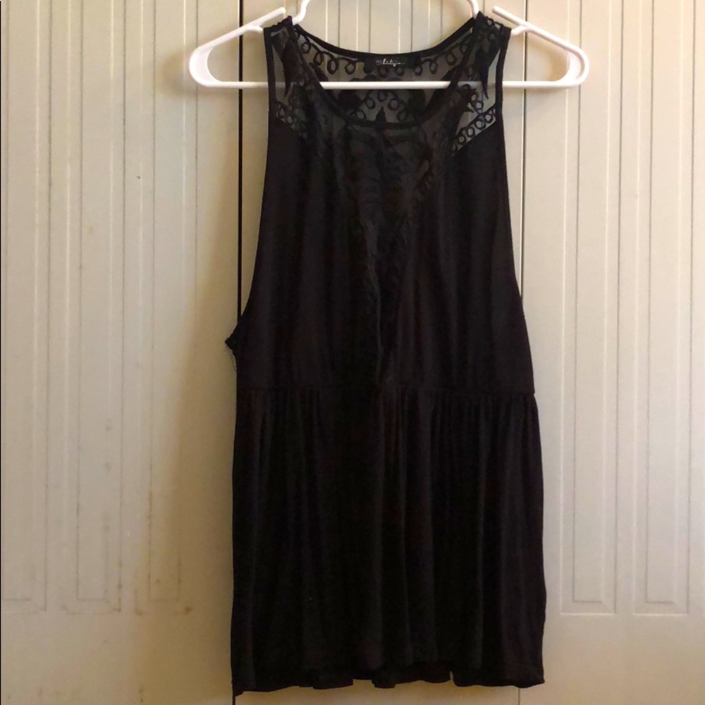 Buckle lace tank